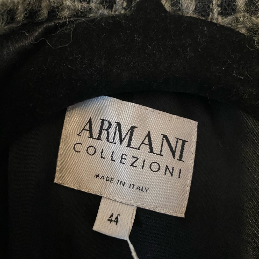 Armani blazer - Picture 7 of 7